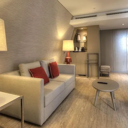 Nh Collection Batalha 4*