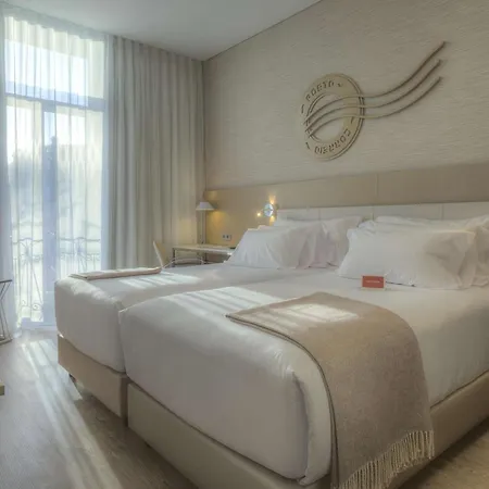 Hotell Nh Collection Batalha Oporto