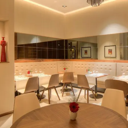 酒店 Nh波尔图巴塔利亚酒店 波尔图