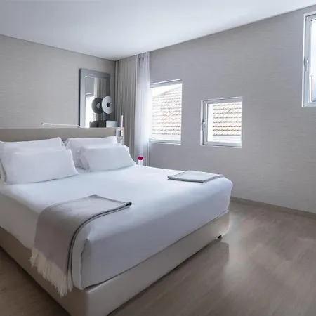 Nh Collection Batalha Hotell