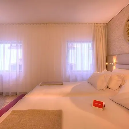 Nh Collection Batalha 4* Πόρτο
