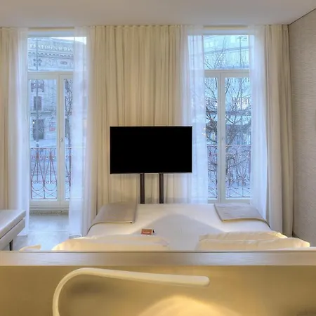 Otel Nh Collection Batalha