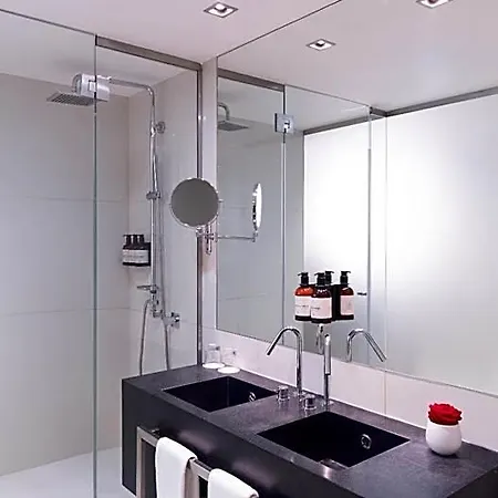Nh Collection Batalha Hotel Porto