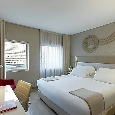 Hotel Nh Collection Batalha 4*