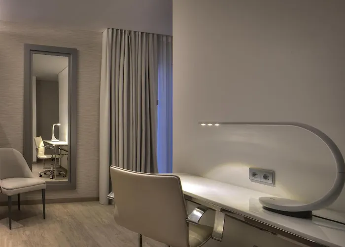 Nh Collection Batalha Oporto