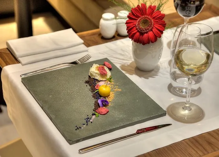 מלון Nh Collection Batalha 4*