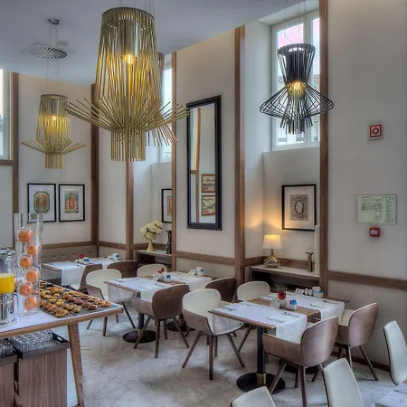 Hotell Nh Collection Batalha